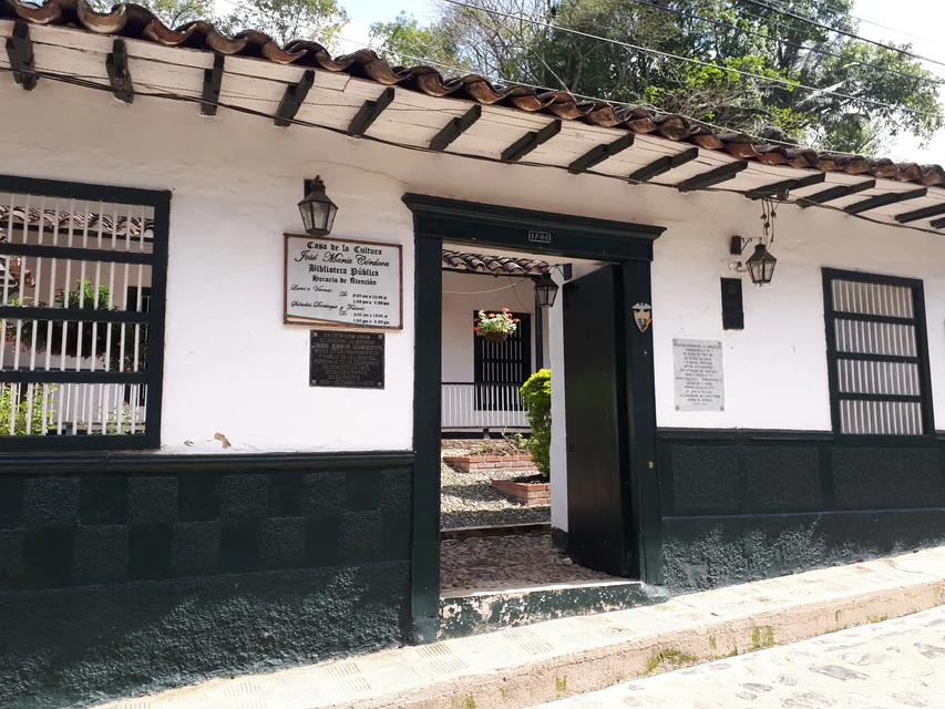Casa José María Córdova
